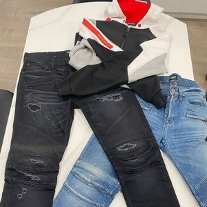 Jeans & Sweatshirt Bundle